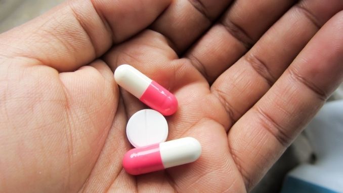 medicine-pill-capsules